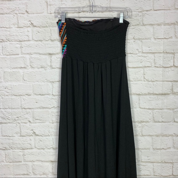 Thyme and Honey Dresses Thyme And Honey Embroidered Black Strapless